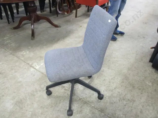Chair Image 1++